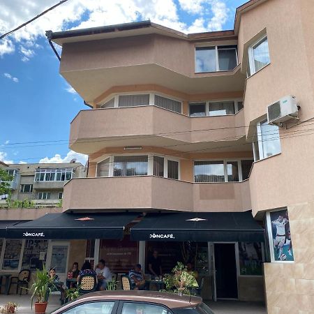 Стаи За Гости Маринови Provadiya Extérieur photo