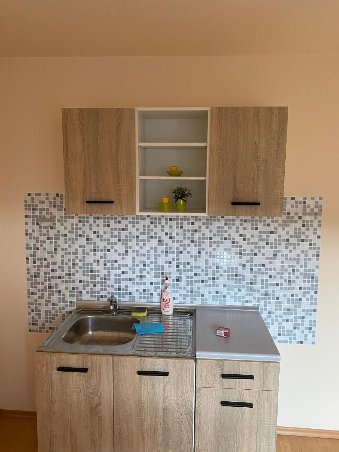 Стаи За Гости Маринови Provadiya Extérieur photo